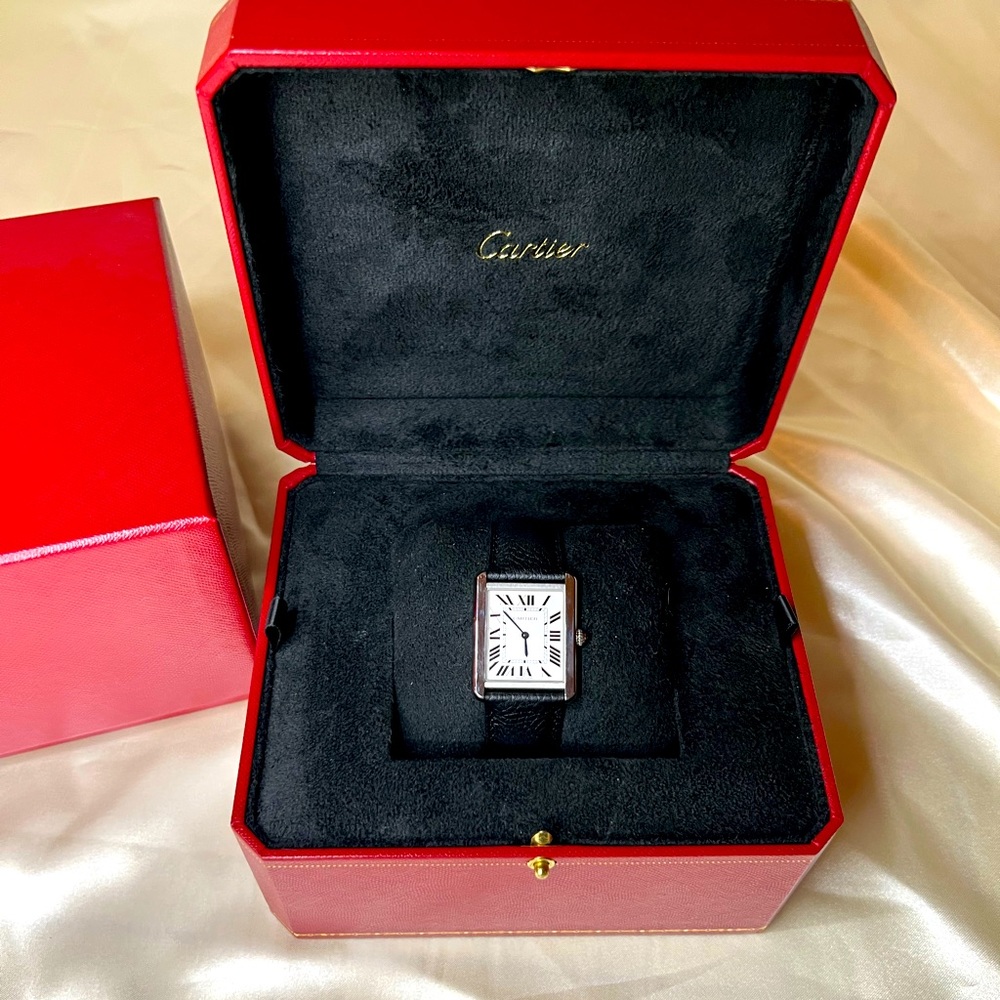 CARTIER
Stainless Steel Calfskin 24mm Tank Solo Quartz Watch